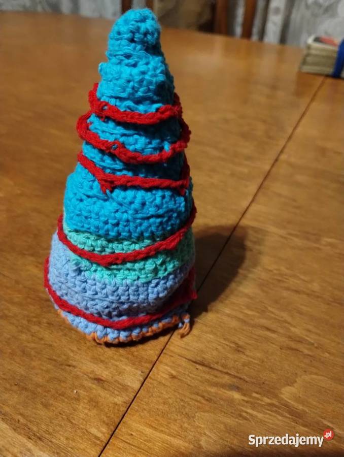 Choinka na szydełku Nieżywięć