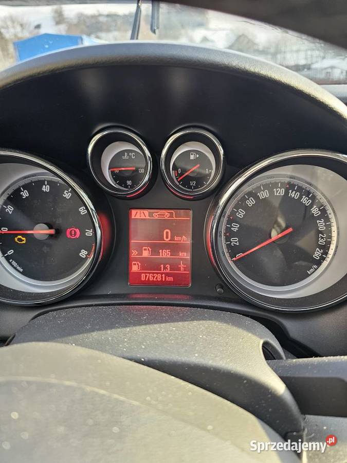 Sprzedam Opel Astra Sedan2016 r 76 000 16 115 Muszyna sprzedam