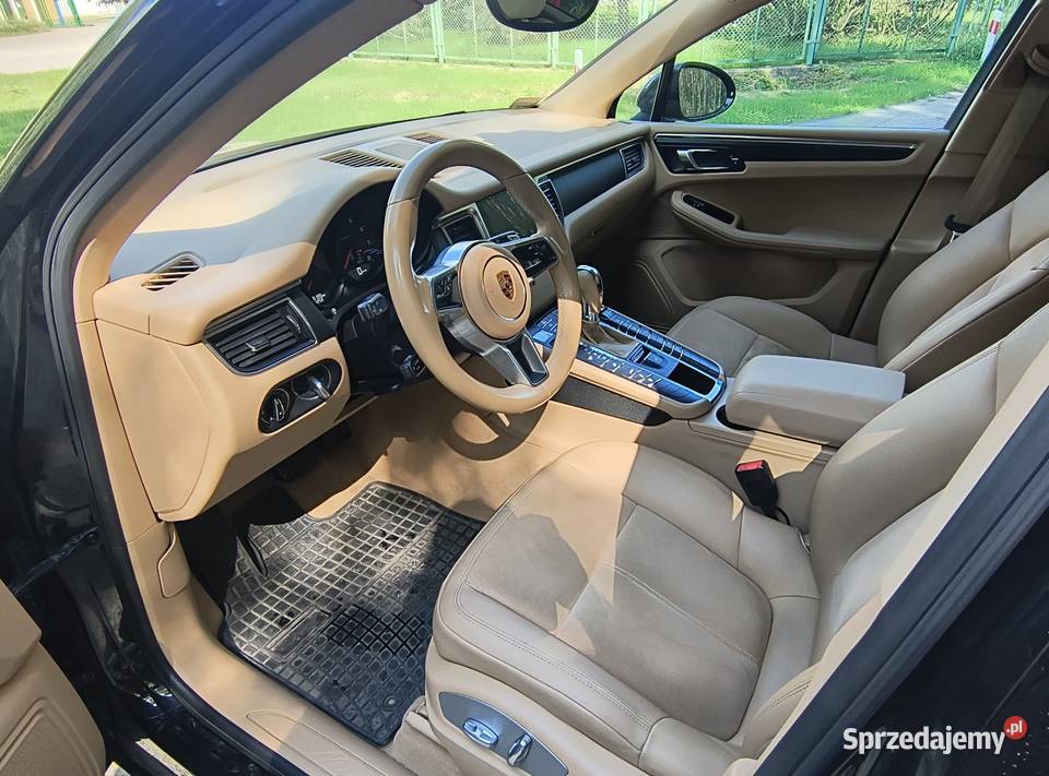 Porsche Macan Salon polska kujawsko-pomorskie