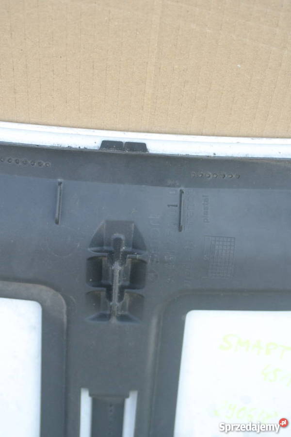 SMART FORTWO 451 MASKA POKRYWĘ SILNIKA osobowe Bieleń sprzedam