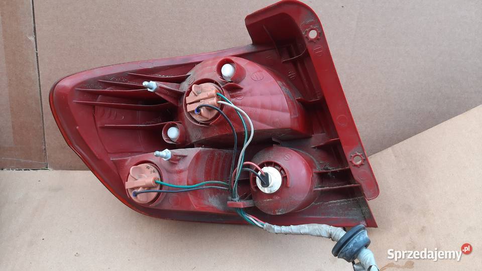 lampa tylna prawa 924021CXXX lewa 924011CXXX osobowe dolnośląskie Dębno