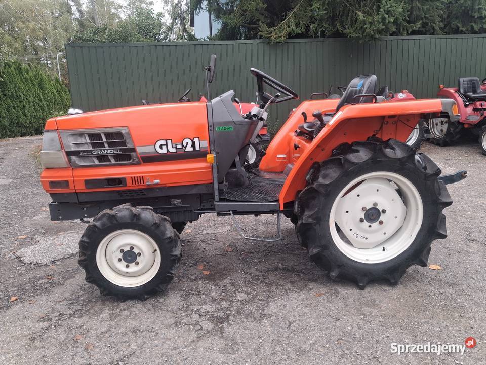 Kubota Gl21 4x4 Ciągniki Konary