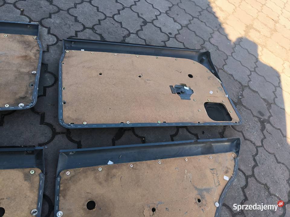 Polonez Caro Plus Atu Kombi boczki osobowe Stalowa Wola