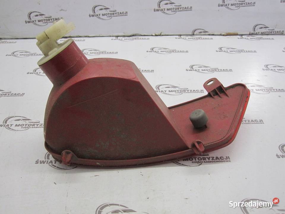 PEUGEOT 3008 I LIFT 16r lampa lewa tył w zderzak osobowe Kielce