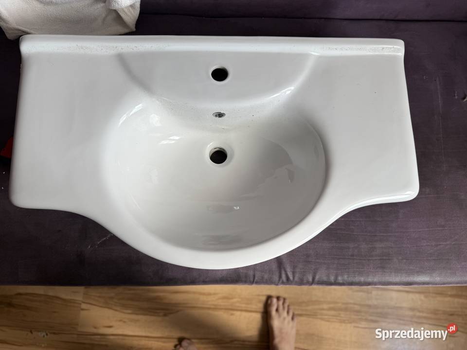 Umywalka ceramiczna 85 na szafke dolnośląskie Legnica