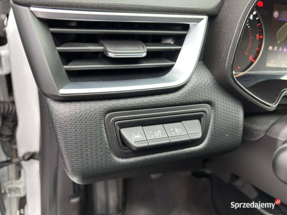 Renault Clio V 15 Blue dCi 2022r Kielce sprzedam