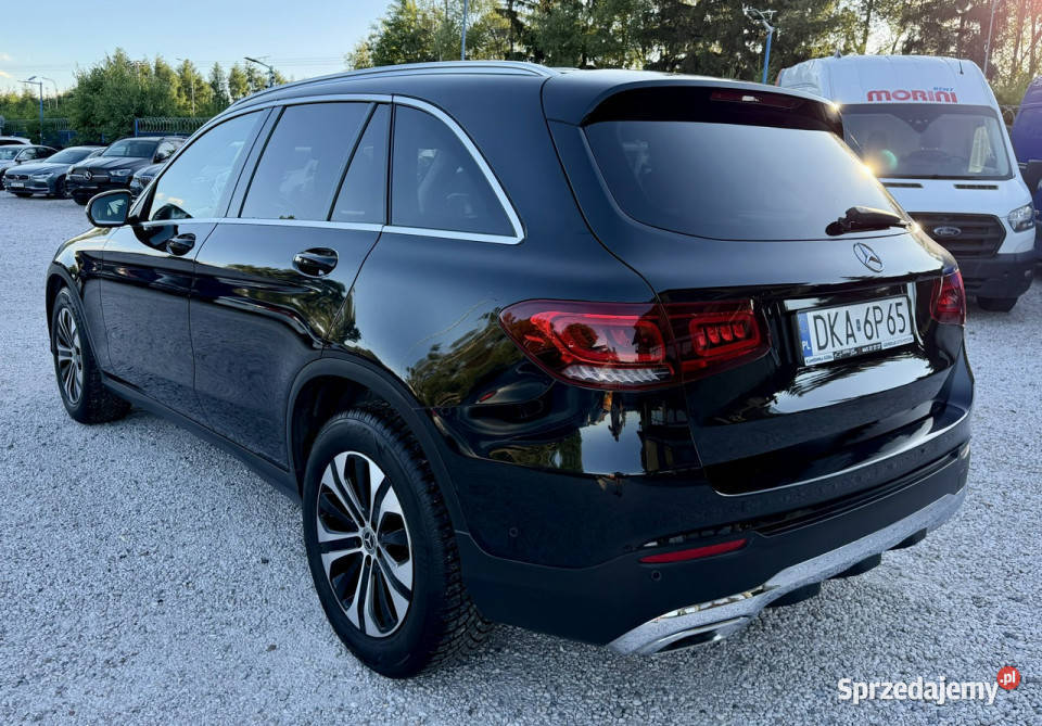 Mercedes GLC 200 4MaticSerwisowanyGwarancja I światła przeciwmgielne Mercedes-Benz Kamienna Góra