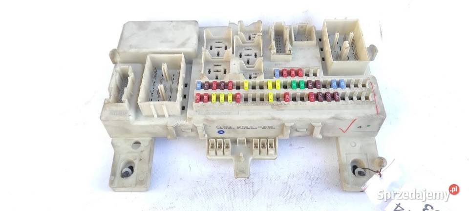 20032009 Mazda 3 I BSI skrzynka bezpieczników osobowe Skrzynki bezpieczników Włoszczowa