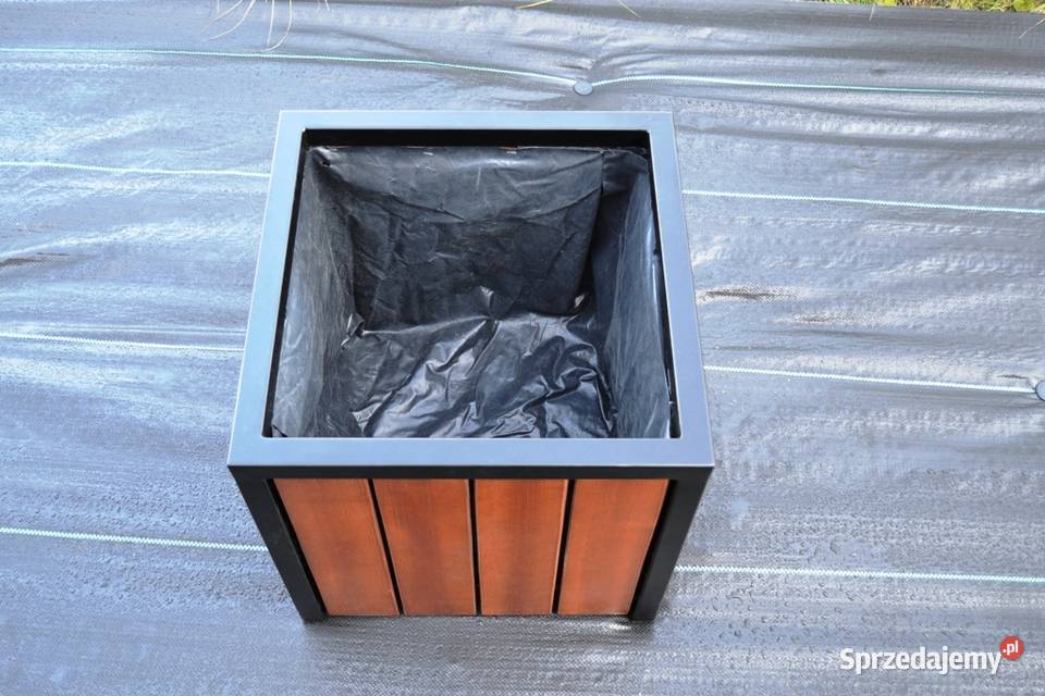 Donica miejska DS003 Skrzynie ogrodowe Targowiska
