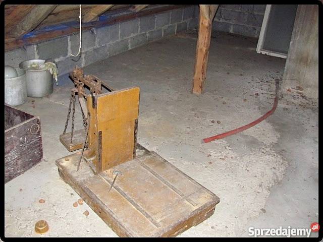 Waga rolnicza szalkowa z odważnikami Płock