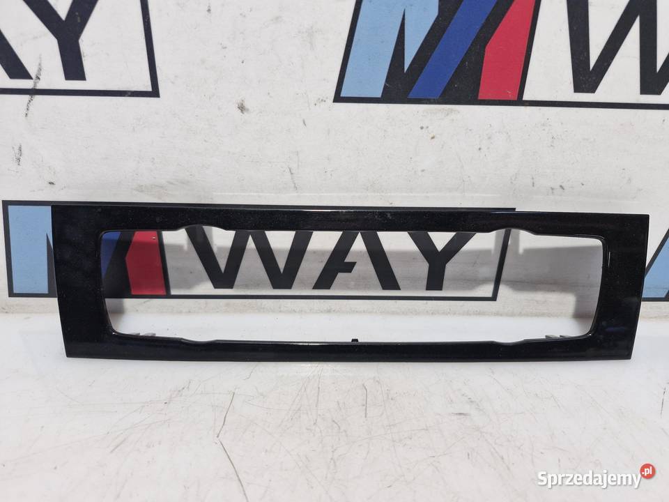 9257641 BMW X1 E84 OSŁONA OBUDOWA RAMKA DEKOR