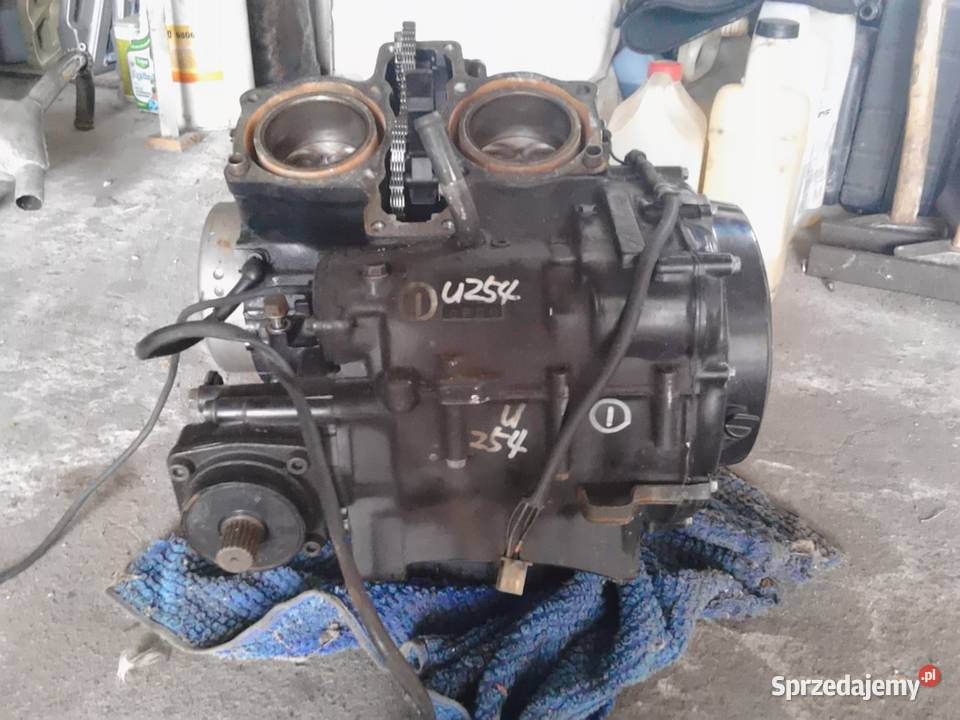 Sprzedam silnik Honda magna VF 700 Kutno