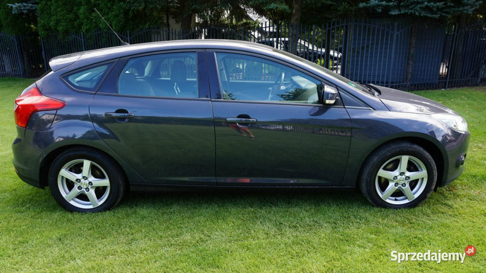 Ford Focus sprowadzony z Niemiec Gwarancja Mk3 lakier metallic