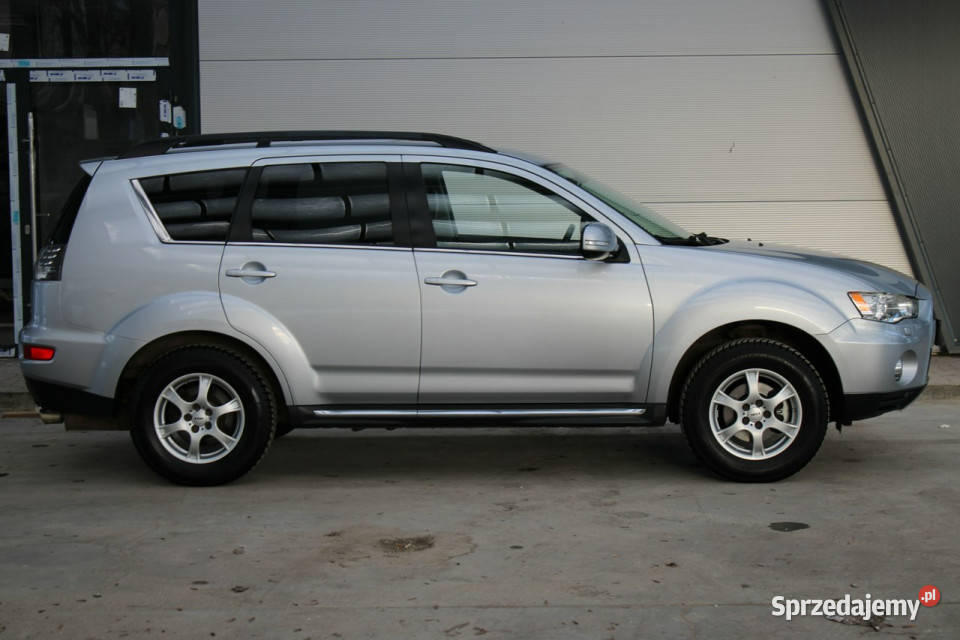 Mitsubishi Outlander BezwypadkowyBogate kurtyny powietrzne Outlander śląskie Gliwice