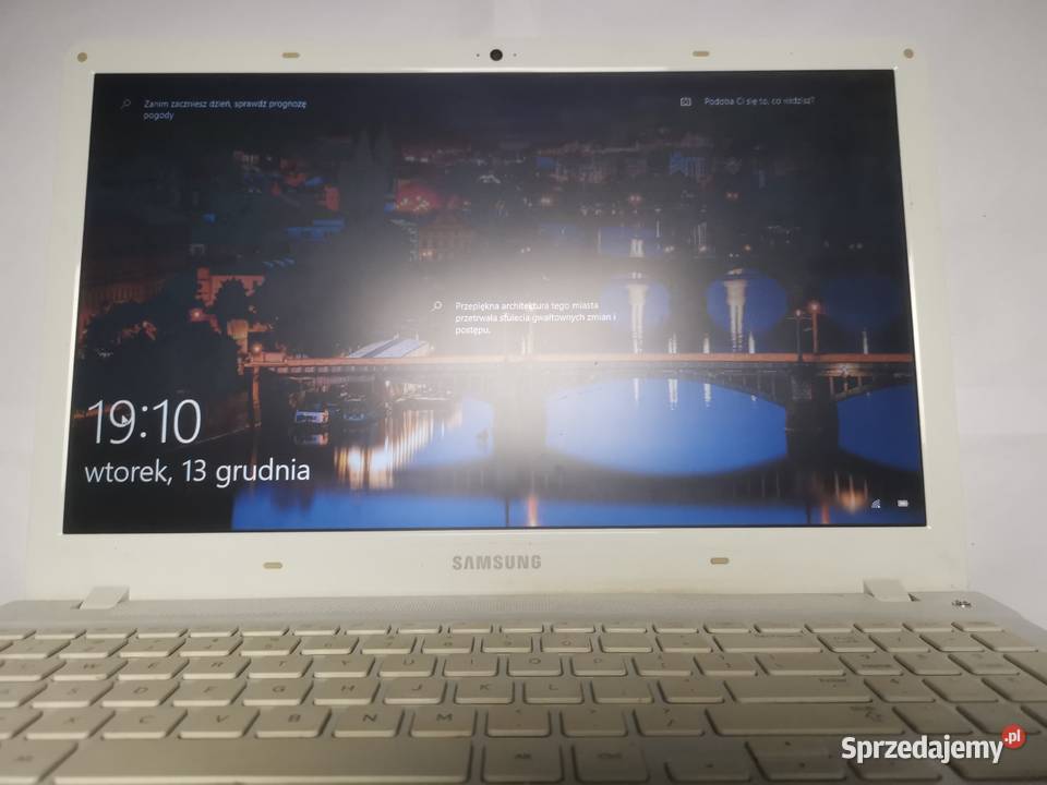 Laptop Samsung 370R5E 8 GB Ram 480 GB SSD Inczew