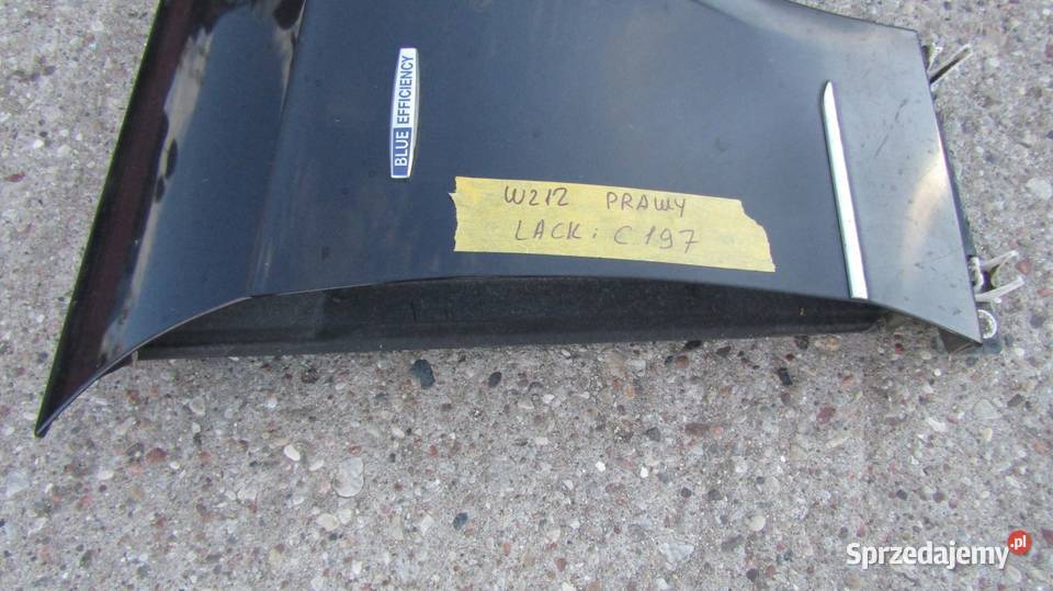 Błotnik przedni prawy Mercedes W212 S212 Rok produkcji 2009 pomorskie