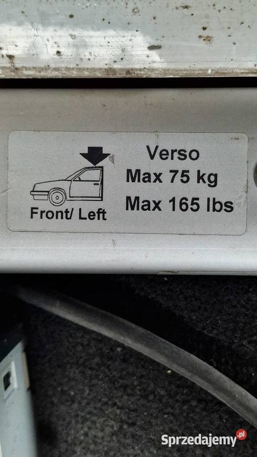 belki bagażnika Toyota Verso