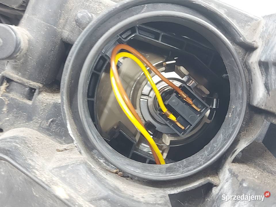 AUDI A4 B8 ALLROAD 10r lampa prawa przód ANGLIK Części samochodowe świętokrzyskie Kielce