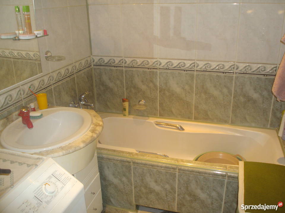 Sprzedam dwupoziomowe mieszkanie na os Zamkowe cegła Mieszkania