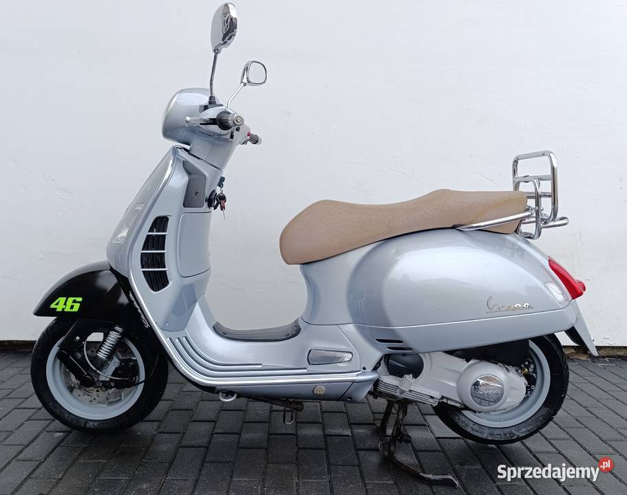 Piaggio Vespa GTS 250 ie ALARM niski przebieg Ostrołęka