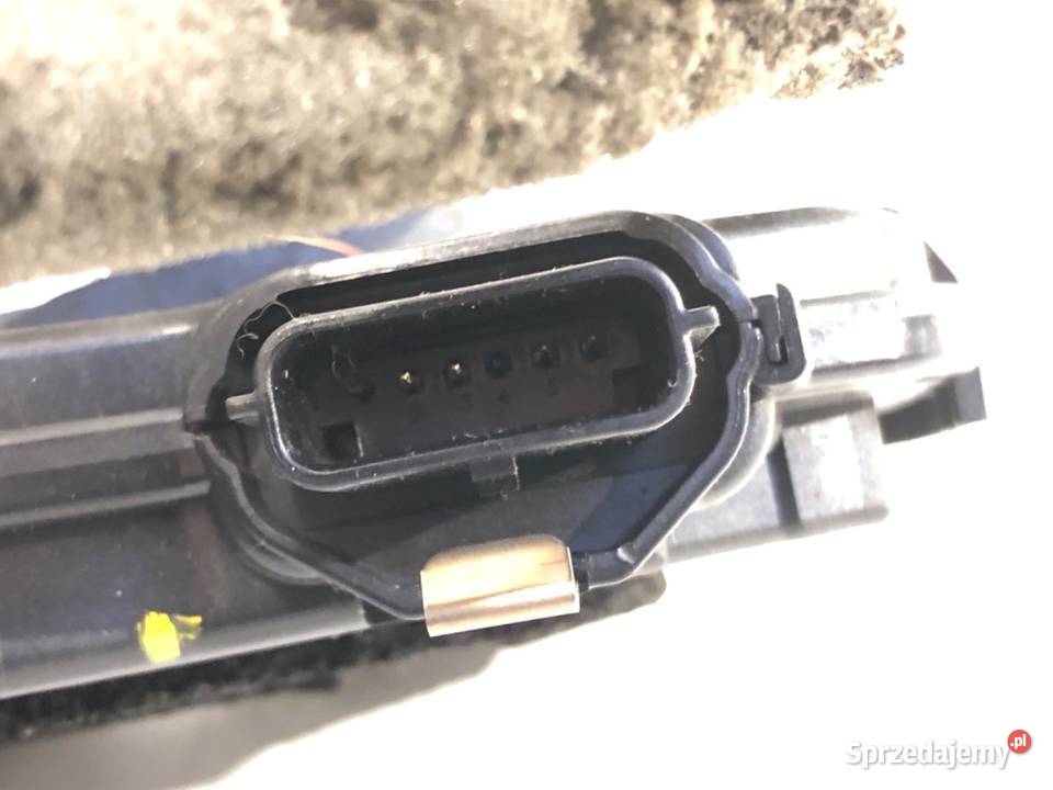 ZAMEK DRZWI PRAWY PRZÓD RENAULT CLIO V Hatchback podkarpackie sprzedam