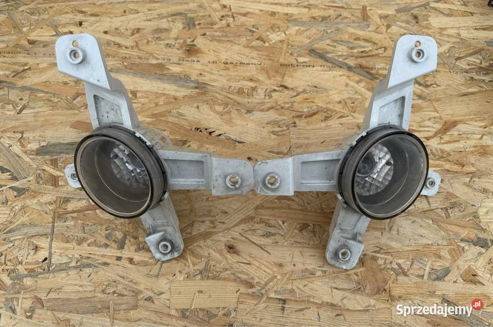 Halogen prawy lewy hyundai i10 II 2 13 92201B90 Rok produkcji 2015 Sieraków
