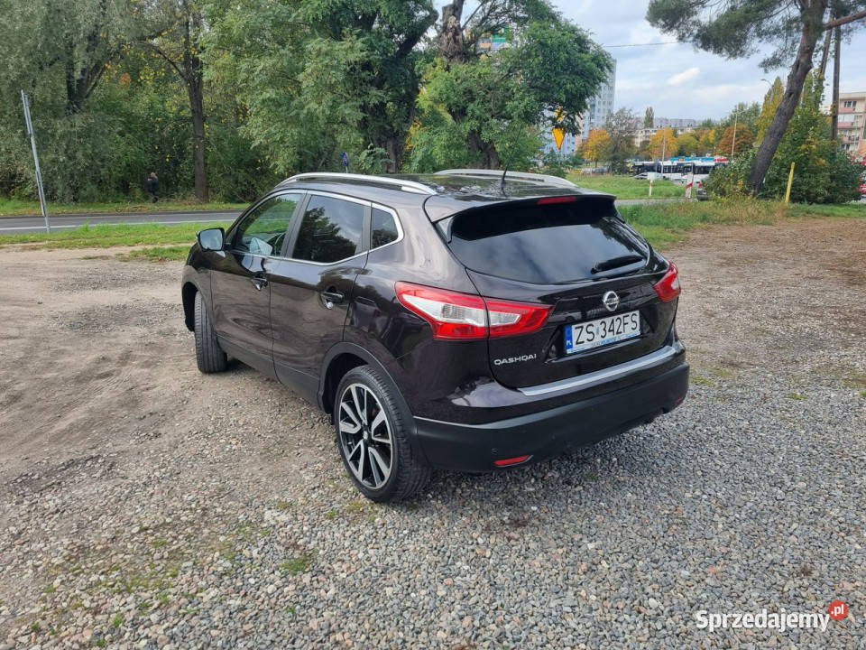 Nissan Qashqai Salon II WŁ Panorama Kamery 360 Qashqai Szczecin
