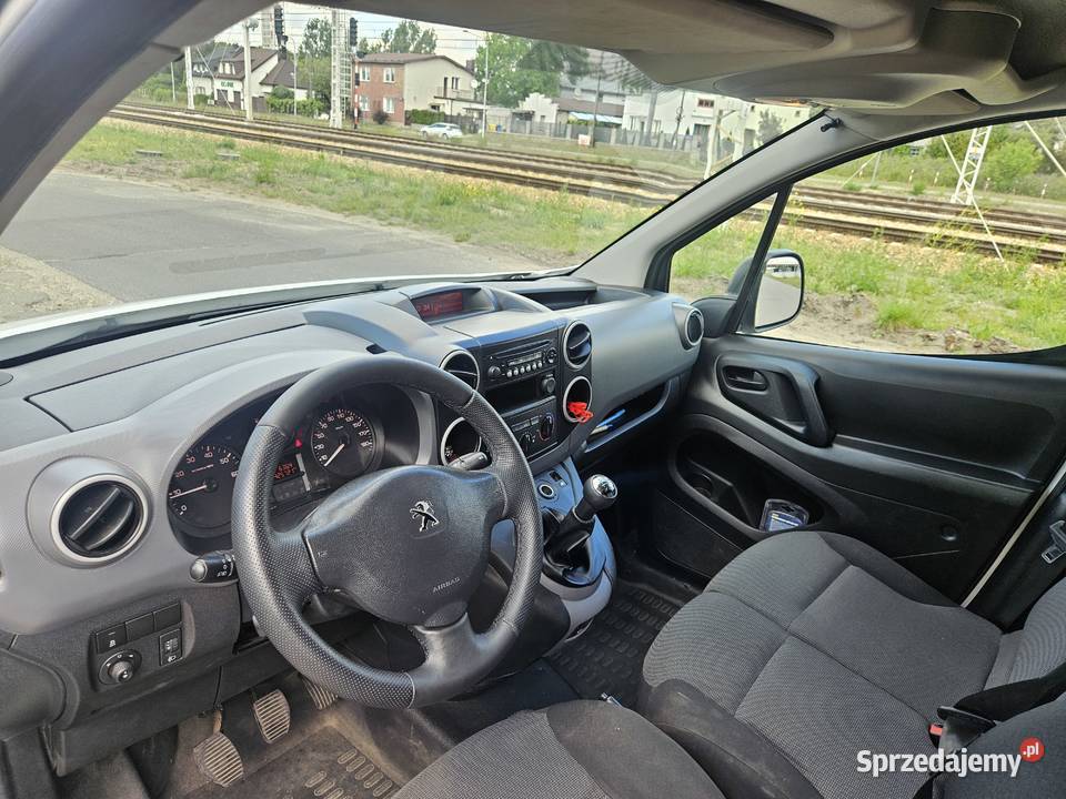 Peugeot Partner 201718 faktura VAT Peugeot mazowieckie