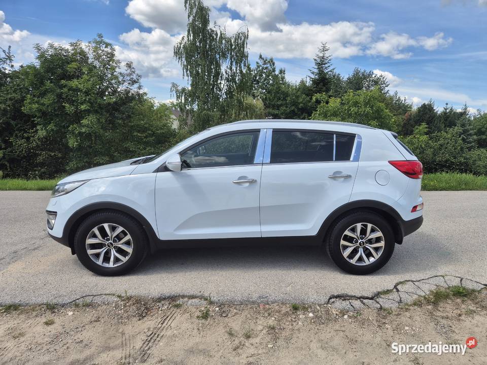 Kia Sportage Lift 2014r 17D 115 Serwis Navi światła przeciwmgielne Sportage Góra Puławska sprzedam