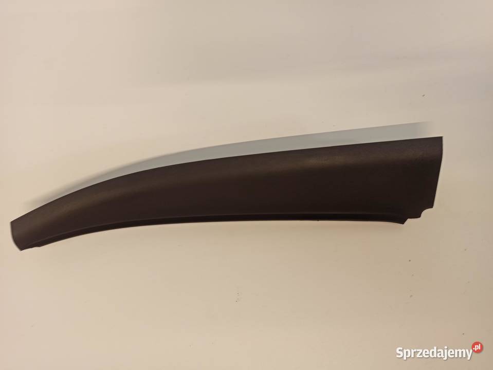 VOLVO V90 OSŁONA ZAŚLEPKA PRAWA 31377660 Podszybia