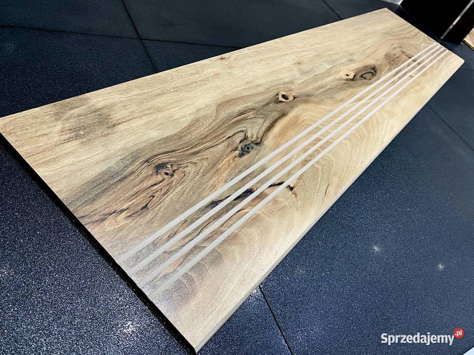 Płytki na schody drewnopodobne 100x30 Drewno Łask