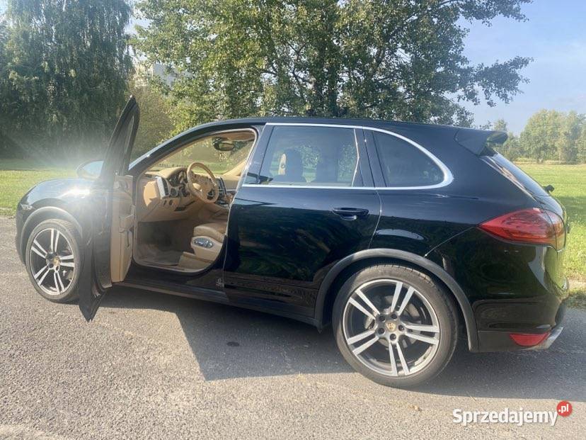 Porsche Cayenne 2013 diesel 2967 3 automat Warszawa sprzedam
