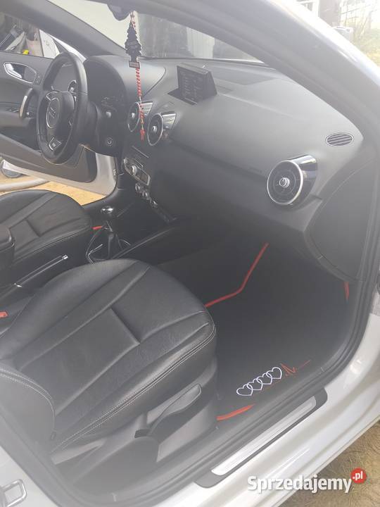 Audi a1 ful wersja skóry podsufitka czarna 16 Krzeszowice