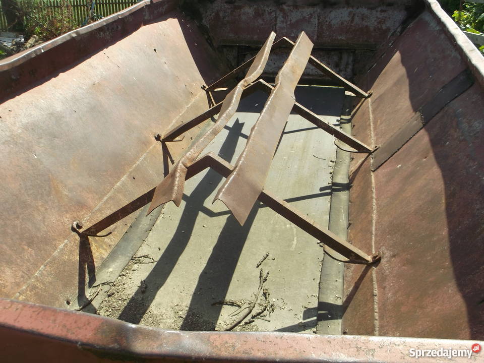 Rozsiewacz do wapna RCW 3 PIAST Ożarów