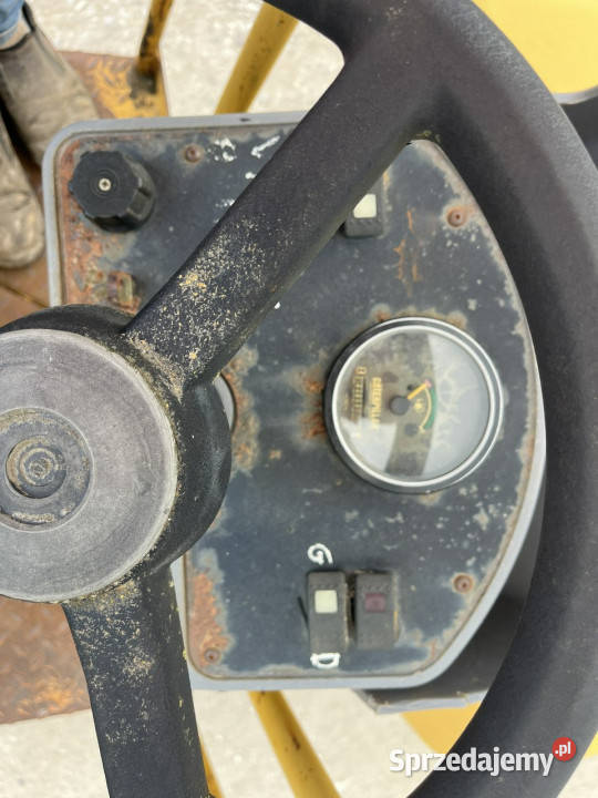 walec Caterpillar Caterpillar CB 224 E Walec CAT 3800h Zagnańsk