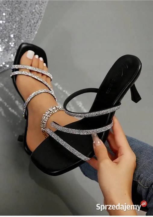 Buty klapki na obcasie świętokrzyskie Łoniów sprzedam