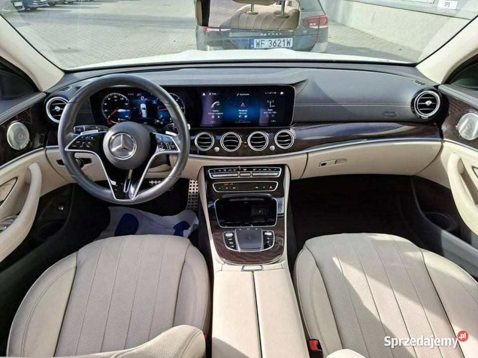 Mercedes CE 220 pełny VAT Komorniki