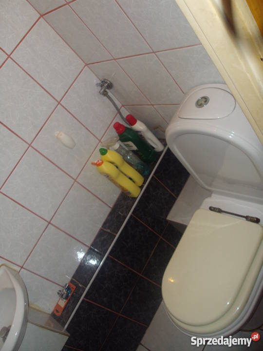 Sprzedam dwupoziomowe mieszkanie na os Zamkowe własność