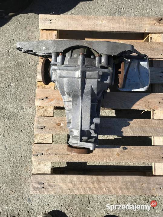 AUDI A4 B8 DYFER MOST TYŁ TYLN 0BD500043F KBU osobowe Barwałd Dolny