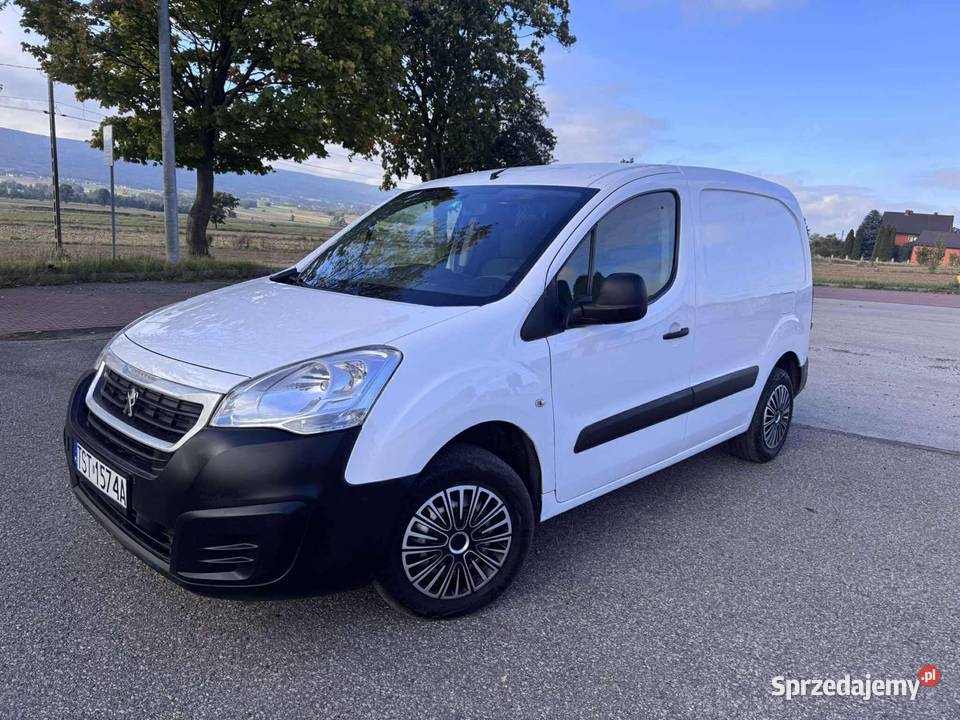 Peugeot partner 16 hdi 2017 manualna Łomno sprzedam