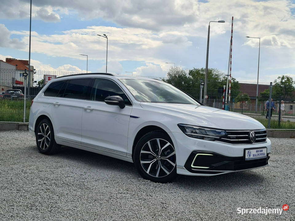 Volkswagen Passat GTE Navi 2xPDC Kamera HeadUp serwisowany w ASO Samochody osobowe wielkopolskie Wągrowiec