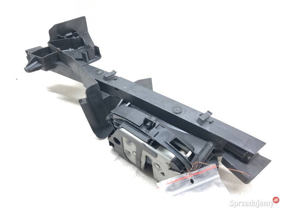 ZAMEK PRZÓD PRAWY FORD KUGA II Hatchback