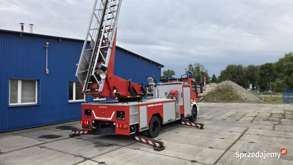 Wóz strażacki IVECO MAGIRUS FF150E 25 985 Pozostałe Bielsko-Biała
