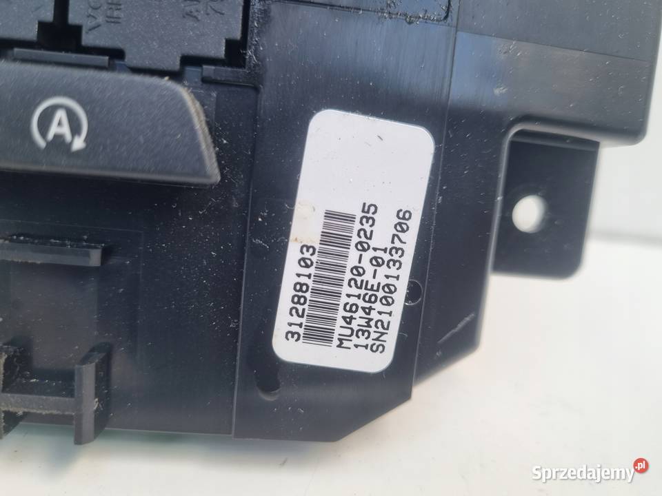 Volvo V40 II PANEL RADIA Klimatyzacji nawiewu Panele sterowania, przełączniki Części samochodowe Chełm