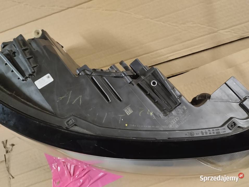 Lampa prawa Audi A1 Lift przód