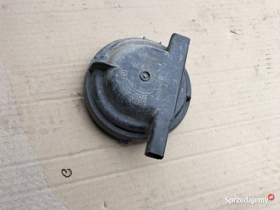 AUDI 80B4 80 B4 DEKIELEK LAMPY OSŁONA ŻARÓWEK lewe Części samochodowe Kamień-Kolonia