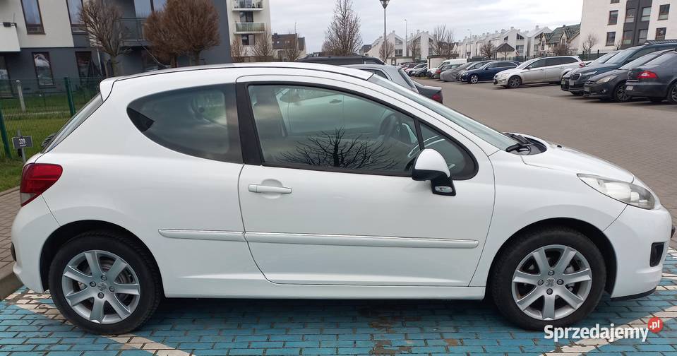 PEUGEOT 207 14HDI 2011r Gdynia