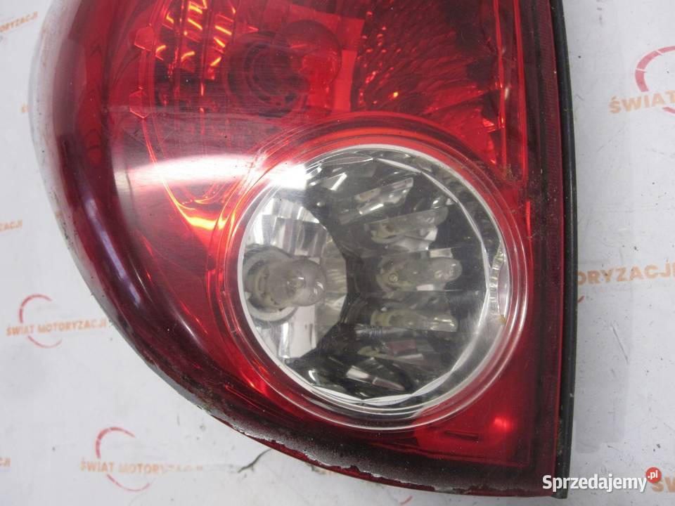 MITSUBISHI L200 07r Lampa lewy tył tylna osobowe Kielce sprzedam