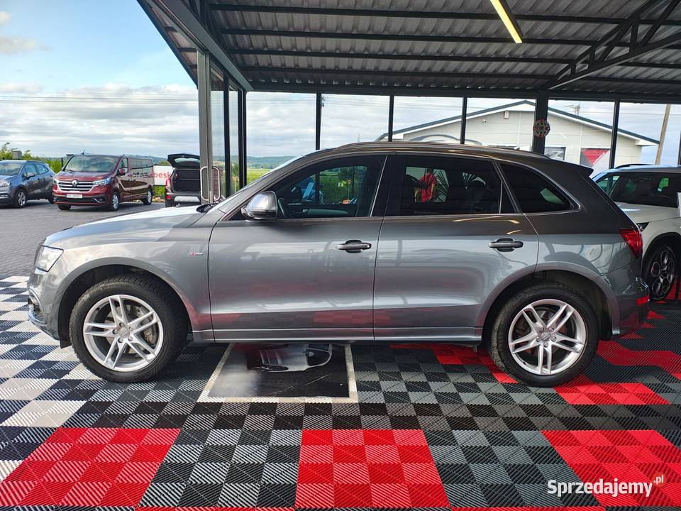 Audi Q5 Sline Automat Bogate Wyposażenie szyberdach Zarszyn sprzedam