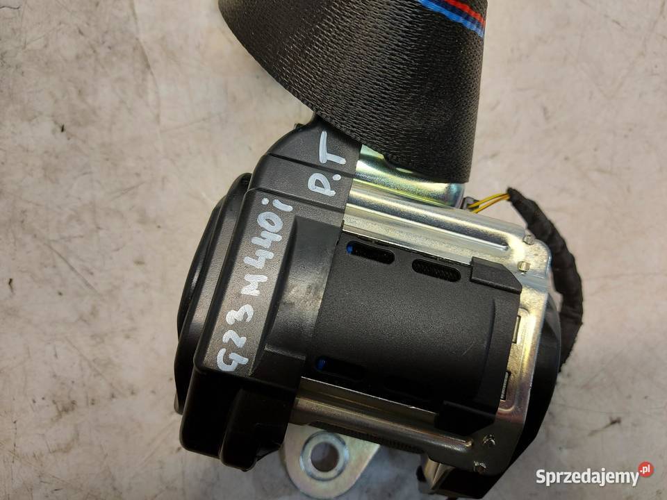 BMW G23 M440i Cabrio Pas bezpieczeństwa tył osobowe